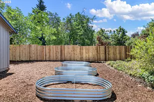 1938 7th St, Springfield, OR 97477 - Photo 43