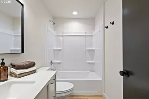 1938 7th St, Springfield, OR 97477 - Photo 29