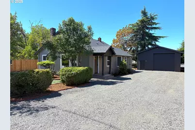 1938 7th St, Springfield, OR 97477 - Photo 1