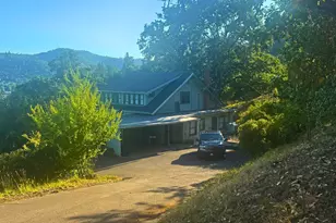 [Address not provided], Roseburg, OR 97470 - Photo 15