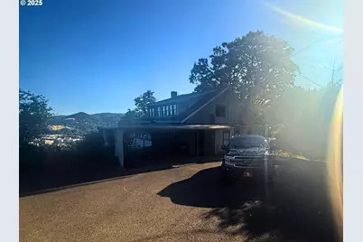 [Address not provided], Roseburg, OR 97470 - Photo 1