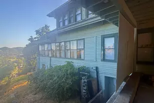 [Address not provided], Roseburg, OR 97470 - Photo 17