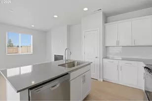 400 E Wilson St, Carlton, OR 97111 - Photo 5