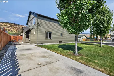 952 Heritage Loop, The Dalles, OR 97058 - Photo 31