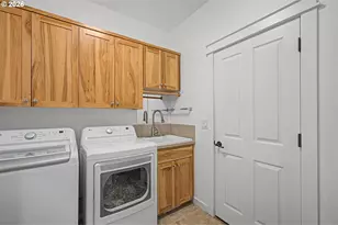 2352 NW Jefferson Way, McMinnville, OR 97128 - Photo 21