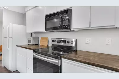 1245 Inglewood Ave, Eugene, OR 97401 - Photo 17
