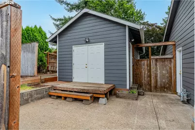 125 SW Spruce St, Dundee, OR 97115 - Photo 35