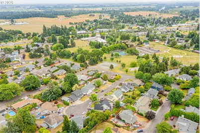 125 SW Spruce St, Dundee, OR 97115 - Photo 43
