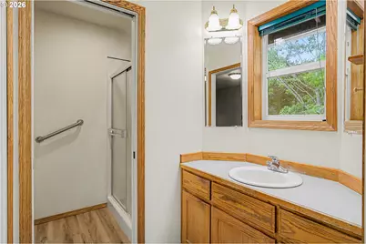125 SW Spruce St, Dundee, OR 97115 - Photo 29