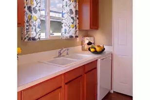 217 NE 146th Ave, Portland, OR 97230 - Photo 11