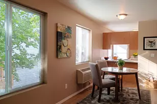 217 NE 146th Ave, Portland, OR 97230 - Photo 9