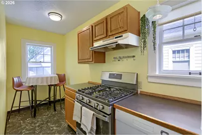 2833 NE 8th Ave, Portland, OR 97212 - Photo 13