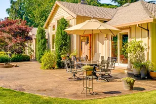 31860 SW Peach Cove Rd, West Linn, OR 97068 - Photo 11