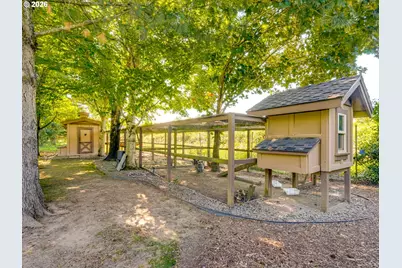 31860 SW Peach Cove Rd, West Linn, OR 97068 - Photo 5