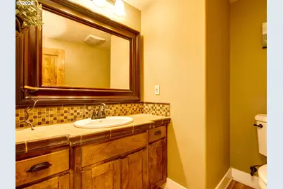 31860 SW Peach Cove Rd, West Linn, OR 97068 - Photo 15