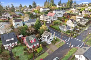 1014 8th St, Astoria, OR 97103 - Photo 25