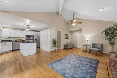 10075 SW Flicka Pl, Beaverton, OR 97008 - Photo 9
