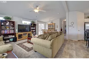 16500 SE 1st St, Vancouver, WA 98684 - Photo 7