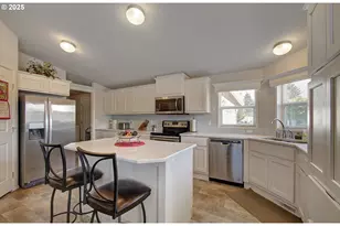 16500 SE 1st St, Vancouver, WA 98684 - Photo 11