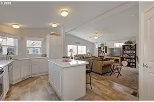 16500 SE 1st St, Vancouver, WA 98684 - Photo 9