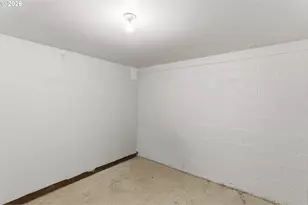 6334 NE Hassalo St NE, Portland, OR 97213 - Photo 21
