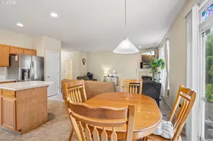 759 SE Camellia Ct, Hillsboro, OR 97123 - Photo 11