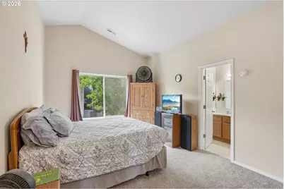 759 SE Camellia Ct, Hillsboro, OR 97123 - Photo 27