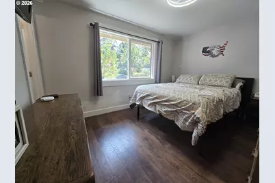 17821 NE Everett Ct, Gresham, OR 97230 - Photo 25
