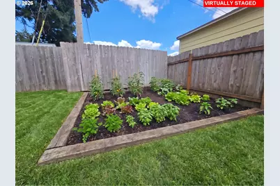 17821 NE Everett Ct, Gresham, OR 97230 - Photo 19