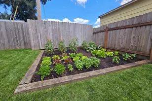 17821 NE Everett Ct, Gresham, OR 97230 - Photo 19