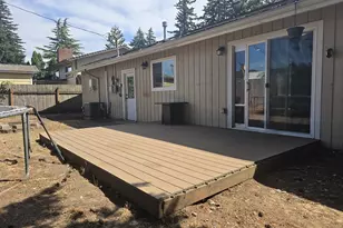 17821 NE Everett Ct, Gresham, OR 97230 - Photo 31