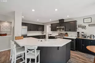 9940 SW Obsidian St, Beaverton, OR 97007 - Photo 7