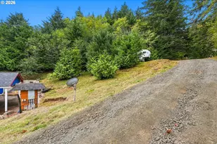 700 Kings Ave, Lakeside, OR 97449 - Photo 3