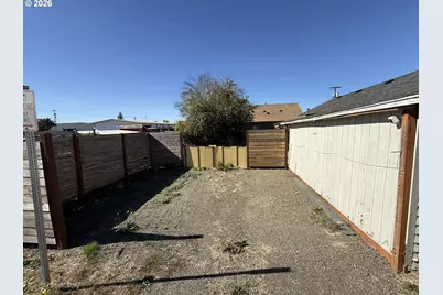 108 Ross St, Molalla, OR 97038 - Photo 3