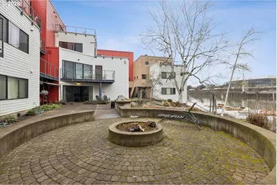 620 NW Naito Pkwy #B7, Portland, OR 97209 - Photo 17