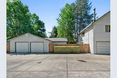 3116 NE Brogden St, Hillsboro, OR 97124 - Photo 29