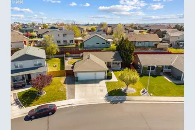 2216 NW Eucalyptus Dr, Hermiston, OR 97838 - Photo 35