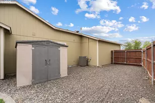 2216 NW Eucalyptus Dr, Hermiston, OR 97838 - Photo 35