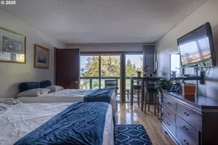 301 Otter Crest Loop, Otter Rock, OR 97369 - Photo 15