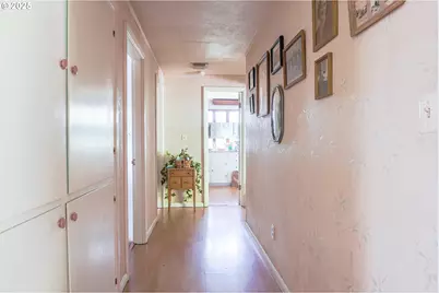 32763 Berlin Rd, Lebanon, OR 97355 - Photo 15