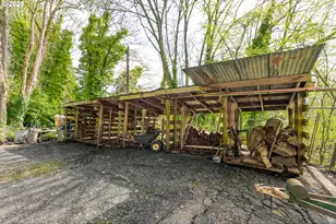 32763 Berlin Rd, Lebanon, OR 97355 - Photo 11