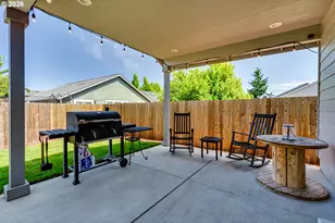 374 Owens Wy, Creswell, OR 97426 - Photo 11