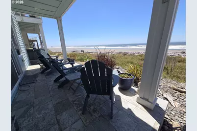 29034 Vizcaino Ct, Gold Beach, OR 97444 - Photo 9