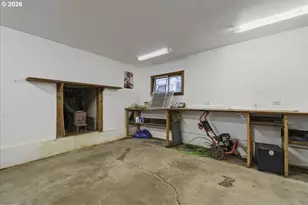 611 E 29th St, Vancouver, WA 98663 - Photo 41