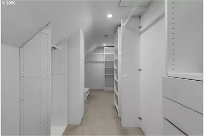 611 E 29th St, Vancouver, WA 98663 - Photo 29