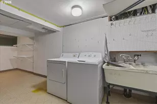 611 E 29th St, Vancouver, WA 98663 - Photo 37