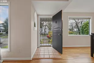 611 E 29th St, Vancouver, WA 98663 - Photo 5