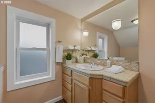 611 E 29th St, Vancouver, WA 98663 - Photo 23