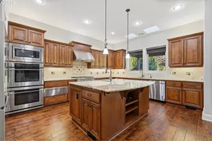2787 Ridge Ln, West Linn, OR 97068 - Photo 3