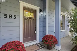 585 S Donna Dr, Newberg, OR 97132 - Photo 5